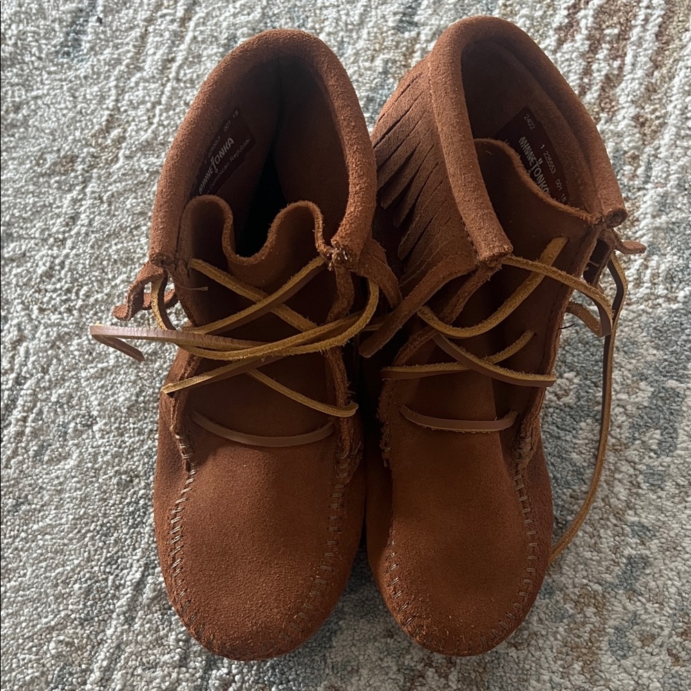 Minnetonka Tiny Tramper